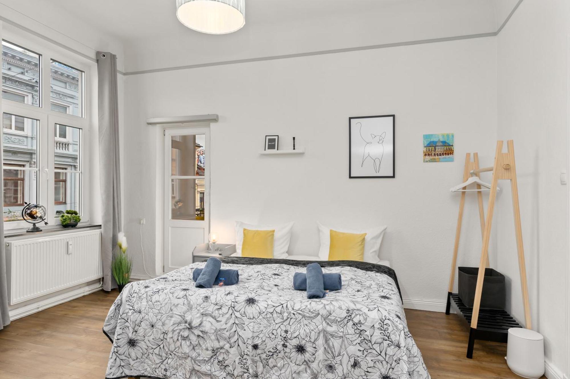 Homey Apartments - Im Viertel Mit Parkplatz BRE Exterior photo