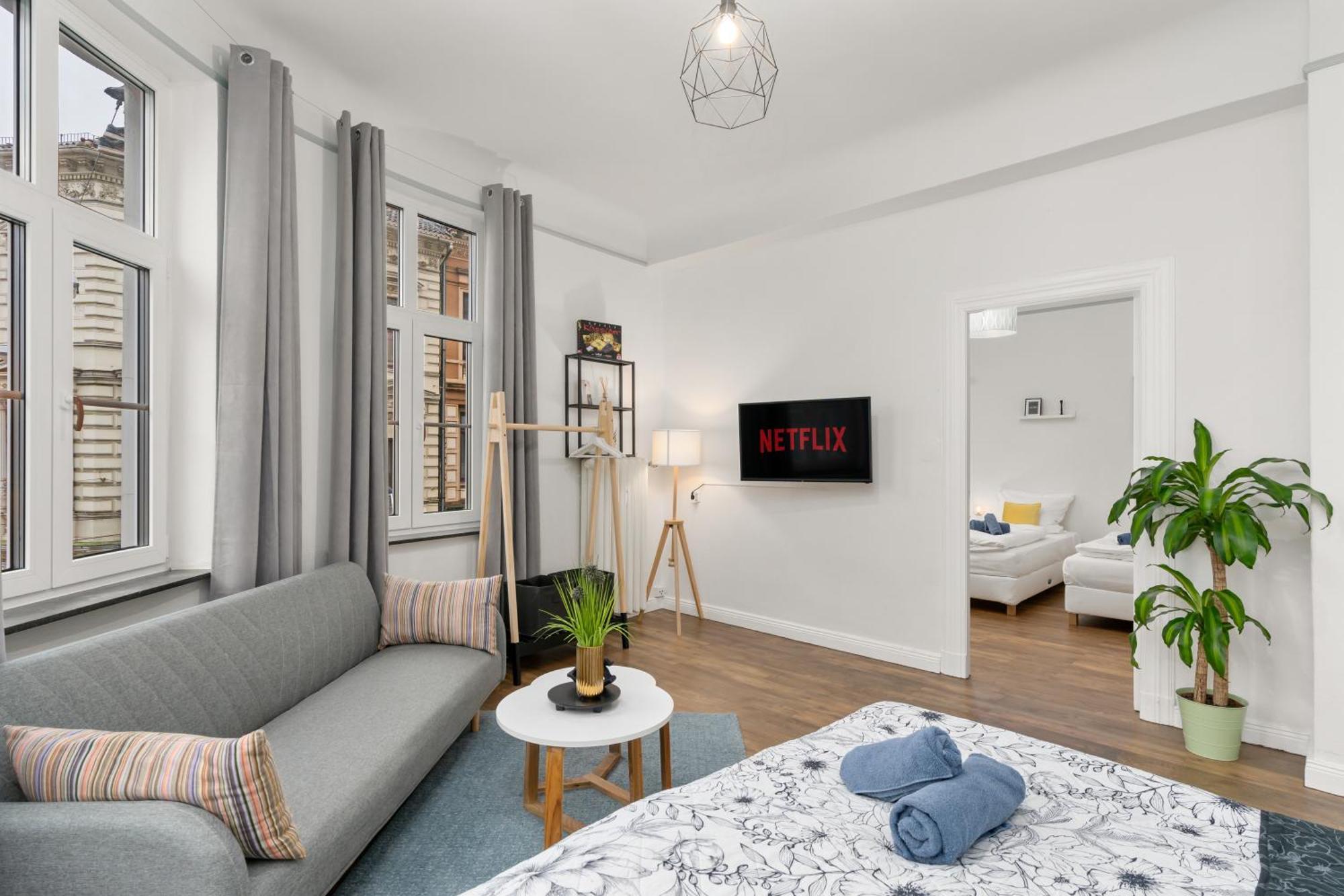 Homey Apartments - Im Viertel Mit Parkplatz BRE Exterior photo